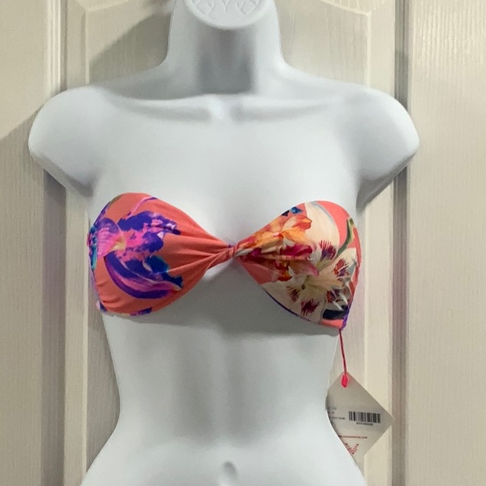 NWT 6 Shore Road by Pooja Bikini Top